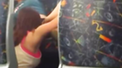 பயணம் செய்யும் போது அனுப்பப்பட்ட மனைவியின் டைட்டுகளின் படங்கள்